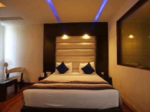 Hotel The Platform Near Us Embassy Chanakyapuri Delhi New Delhi Exterior photo